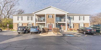 929 Golf Course Road Unit #6, Crystal Lake
