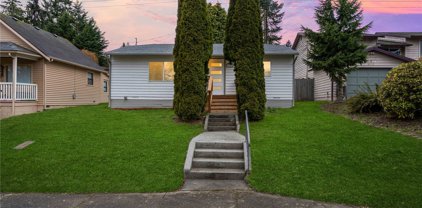 4512 S 3rd Avenue, Everett