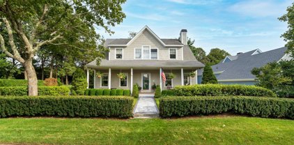 140 Wickford Point Road, North Kingstown