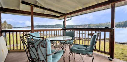 60 E North Bay Road, Allyn