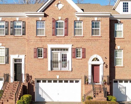 20281 Center Brook Sq, Sterling