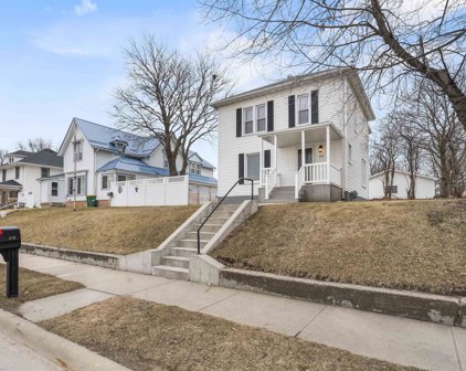 210 NE Second Avenue, Independence