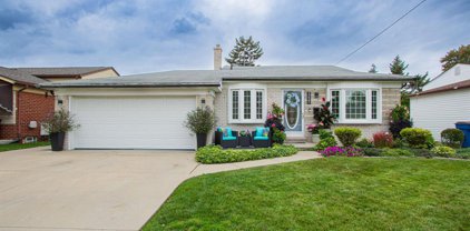 32541 BEECHWOOD, Warren