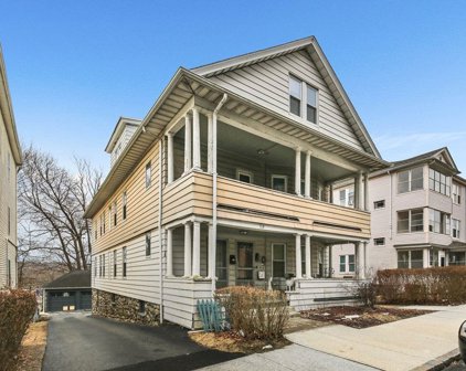 117 Illinois St, Worcester
