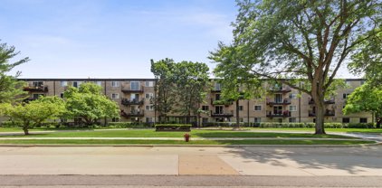 2315 E Olive Street Unit #4H, Arlington Heights
