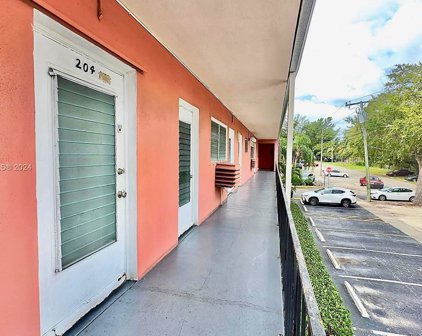 1560 Ne 127th St Unit #204, North Miami