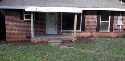 121 Hillside, Spartanburg