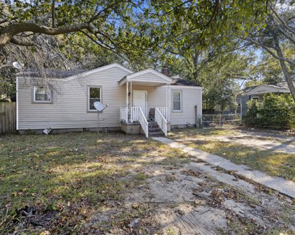 2706 Saratoga Road, North Charleston