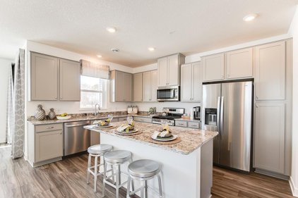16392 Jaffna Place, Lakeville