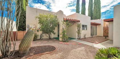 1593 W Calle Hacienda, Green Valley