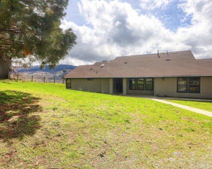 29100 Fawn  Way, Tehachapi