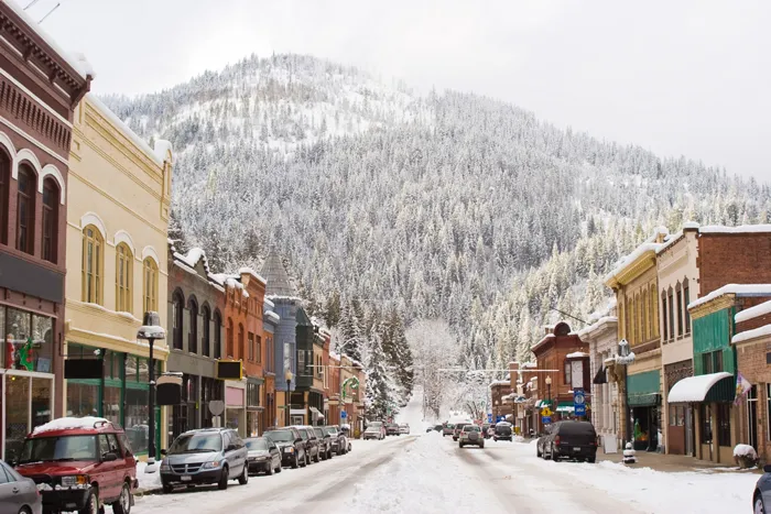 buying a house in coeur d alene idaho