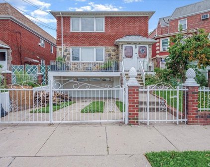 19-21 Clintonville Street, Whitestone