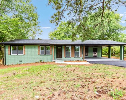 1091 Wiley Bridge Road, Woodstock