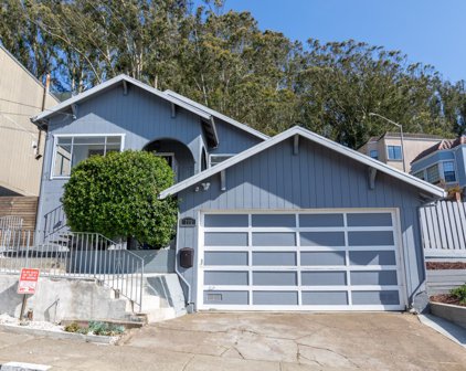 395 Frankfort St, Daly City