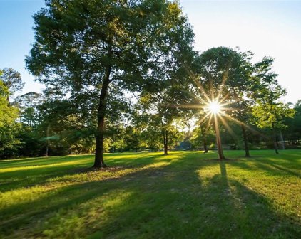 20111 W Lakeshore Drive, Magnolia