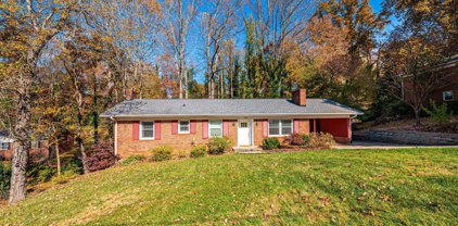 132 30th Nw Avenue, Hickory