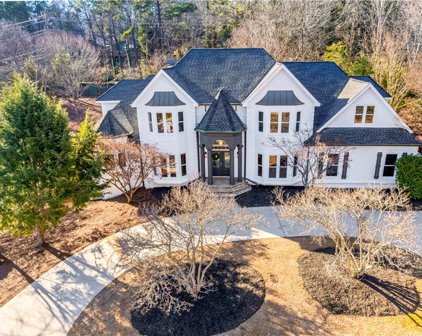3450 Holly Trail Lane, Johns Creek