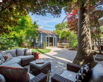 2921 Fernside Blvd, Alameda