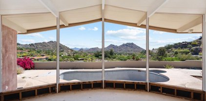 7202 N Red Ledge Drive, Paradise Valley