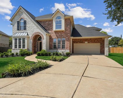 2302 Harbor Pass Drive, Pearland
