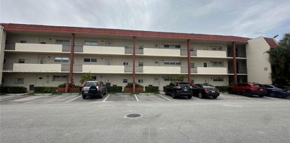 9823 S Hollybrook Lake Dr Unit #107, Pembroke Pines