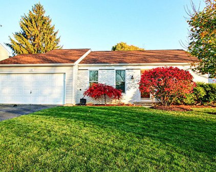 1305 Meghan Avenue, Algonquin