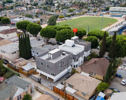 2611 E 4th St, Los Angeles