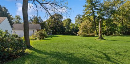 1140B Lake Street, Libertyville