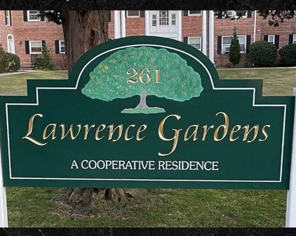 261 Central Avenue Unit #C4, Lawrence