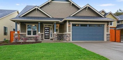 756 Jordan Elizabeth Av