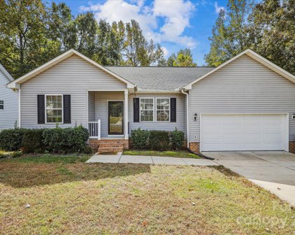 1055 Warpers  Lane, Fort Mill