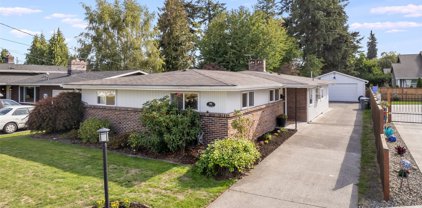 1916 4th Avenue NW, Puyallup