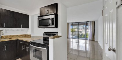 20500 W Country Club Dr Unit #503, Aventura