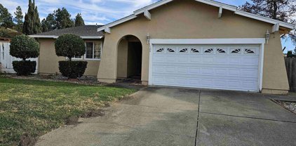 124 Thistle Ct, Hercules