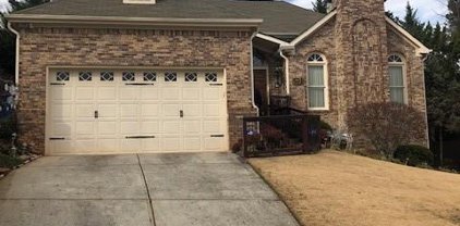 3550 River Trace Drive Unit B, Alpharetta