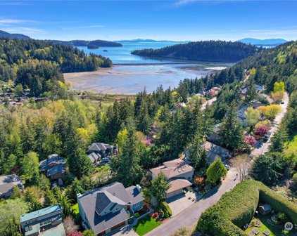 121 Sea Pines Lane, Bellingham