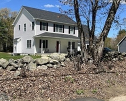 656 North Washington Street, Belchertown