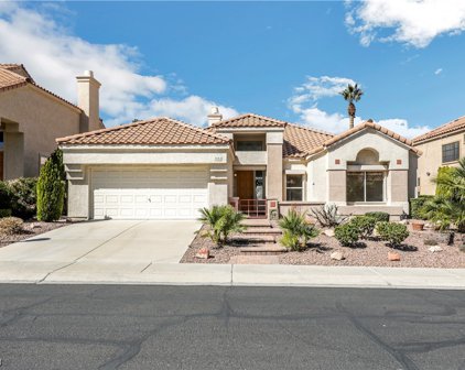 1842 Indian Bend Drive, Henderson