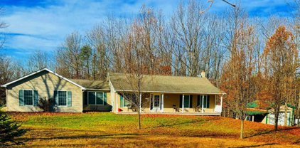 130 Wandering Ln, Winchester