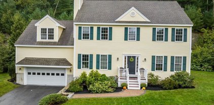 84 Mosher Ln, Marlborough