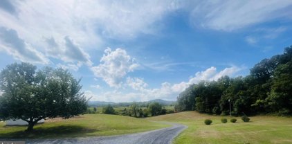 2807 Delaplane Grade Rd, Delaplane