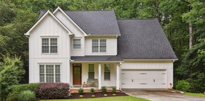 214 Hollyberry Way, Ball Ground
