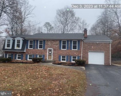 6710 Horseshoe Dr, La Plata