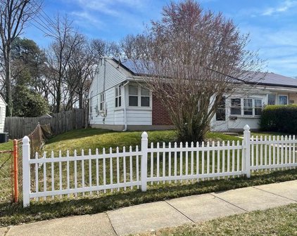 2405 Matthew Henson Ave, Hyattsville