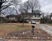 360 Meadowood Drive, Roswell image