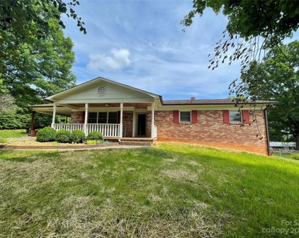 3559 Redcliff  Drive, Lenoir