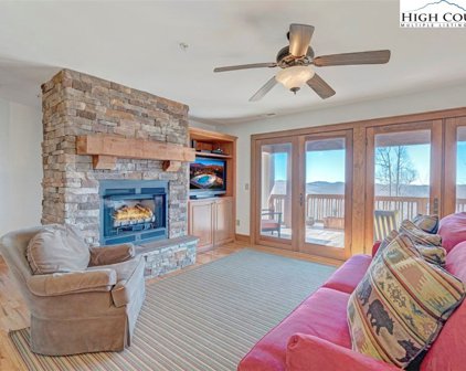 419 Indian Paintbrush Drive Unit RQ2, Banner Elk