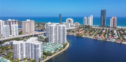 3500 Mystic Pointe Dr Unit #1702, Aventura