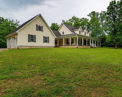 360 Pin Oak Dr, Shepherdsville